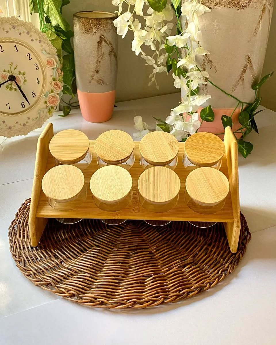 Small Wood 8 Spice Bottle Set Small Wood 8 Spice Bottle Set